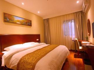 GreenTree Inn Shanghai Songjiang WanDa Plaza RonGMEi Road Express Hotel - 1