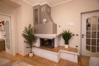 Frogs Luxury Apartments - 5