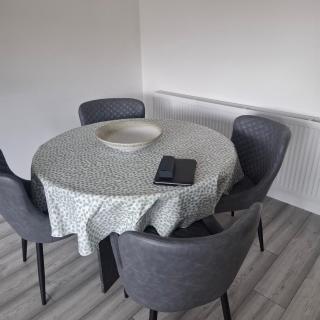 Modern 2BDR Close to Dublin Airport and Coast - 5