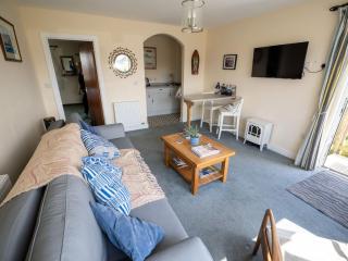 Idyllic, Luxurious Seaside Flat for 4. - 1