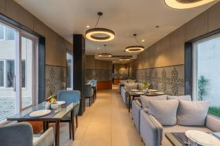 Perfectstayz Premium Mahadev Regency - 6