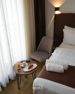 Qama Hotel - 8