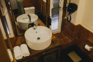 Vajra Boutique Hotel - 4