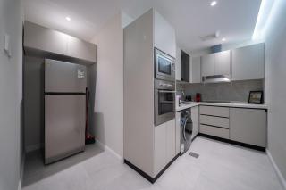 Stylish Rawda Getaway Comfortable 1BR Apartment - 1