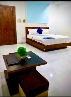 Hotel Yuvraj heavens - 8