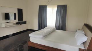 Encanto Farmstay Resort - 8