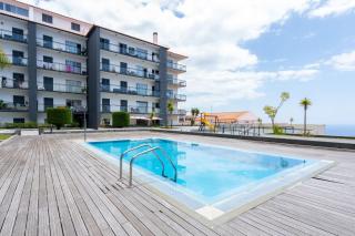 Time House Apartment by LovelyStay - Caniço - 0