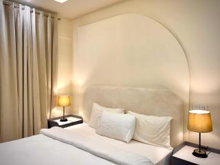 Executive 2 Bedroom Penthouse In Elysium Tower - 9