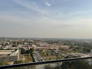Executive 2 Bedroom Penthouse In Elysium Tower - 3