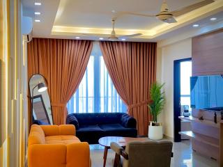 Executive 2 Bedroom Penthouse In Elysium Tower - 0