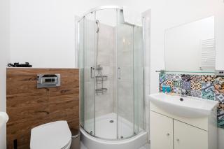 Piotrkowska Elegant Studio by BookingHost - 8
