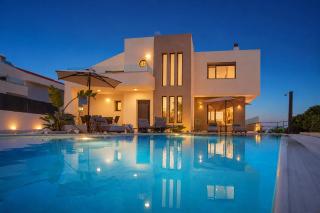 Aetheria Luxury Villa - 3