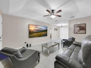 Cozy Avocet St Condo Prime Location - 0