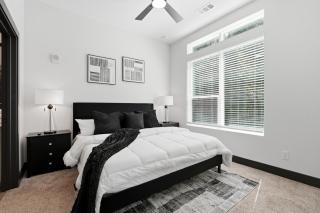 The Luxury Station ATL Luxury 2BR King Suite with Pool - 6