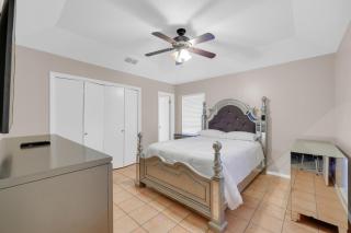 Cozy Avocet St Condo Prime Location - 3