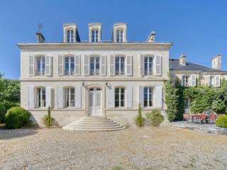 Maison de maître, Piscine privée, 4 suites - 0
