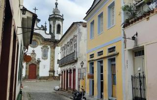 Espaço e charme no centro histórico - 8