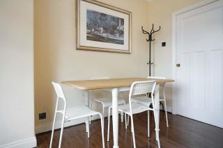Stunning 3BR Equipped Kitchen By Stay with Us - 8