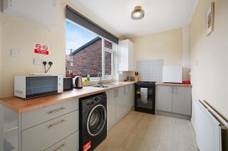 Stunning 3BR Equipped Kitchen By Stay with Us - 6