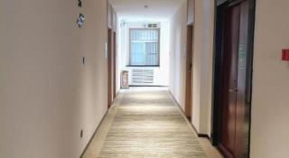 GreenTree Inn Shanxi Luliang Fengshan Road Central Park Express Hotel - 9