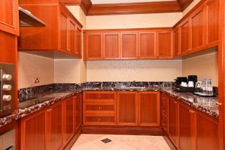 Al Aziziyah Boutique Hotel By The Torch - 9