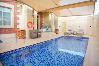 Al Aziziyah Boutique Hotel By The Torch - 1
