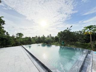 Orchard Fruit Farm Bungalow - 0