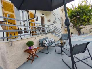 Sofie and Penny Sweet Home - 6