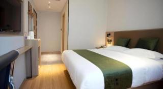 GreenTree Inn Express Shanghai Pudong Lingang New City Yunhan Road - 3