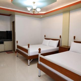 Zurea Hotel Lucban Quezon by RedDoorz - 0