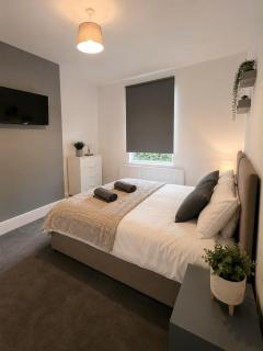Sheffield WorkStay - 5 Bedroom - Sleeps 10 - Free Parking - 7