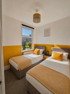 Sheffield WorkStay - 5 Bedroom - Sleeps 10 - Free Parking - 8