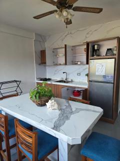 Apartamento en Tucacas con Vista al Mar - 2