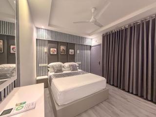 New Breeze Royal - 1