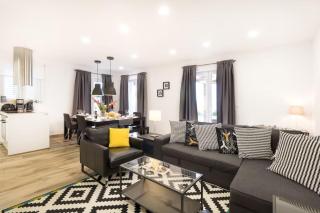 Modern Penthouse Split with Jacuzzi & Terrace - 7