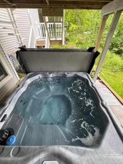 Large home on the Lake, Hot tub, Families, Groups - 8