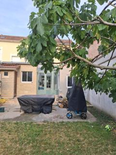 House with garden near Paris - 1