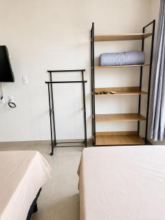 Refúgio Urbano, apto 04, cesta de Boas Vindas com bolachinhas e cafés - 5