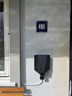 Cozy Studio Apartment - Free Parking & WiFi - 2