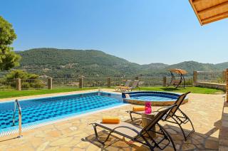 Villa Tireda Tria - 6