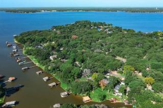 Waterfront 3 bed, 2 bath lake-house on Cedar Creek - 5