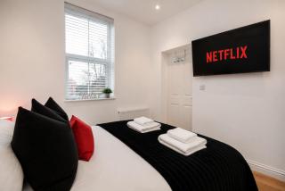 Henry Court Apartment 3 - 2