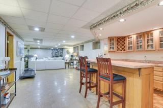 6 Shared Acres Pool Table Barrington Hills Apt - 4