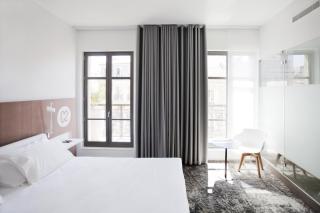 Hôtel C2 - 2