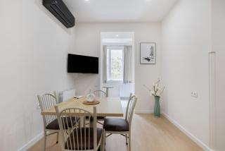 Marjanishvili Luxe Apartment B - 5