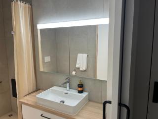 Modern Comfort Suite - 1