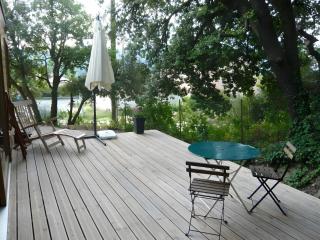 Jolie maison en bois avec piscine - 9