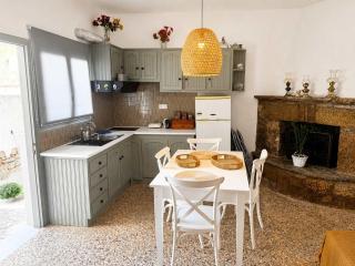 The Yellow Donkey Koumeika Traditional Gem Samos - 6