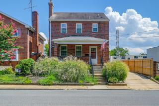 1 Mi to Trolley Square! Family Home w/ Bar & Yard - 0