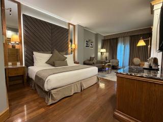 Hotel Crown Plaza Islamabad - 8